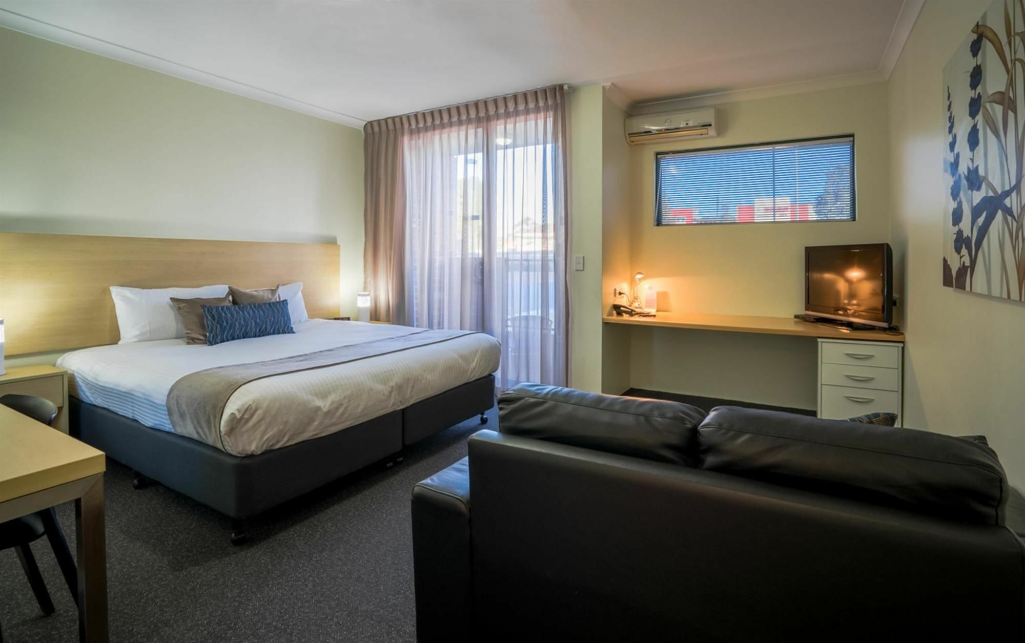 Perth Ascot Central Apartment Hotel Official Eksteriør bilde